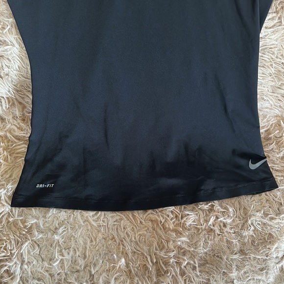 Nike Dry Fit Razorback Tank size L - Picture 2 of 5